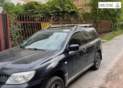 Внедорожник 5 дверей Mitsubishi Outlander 2005 в Киеве