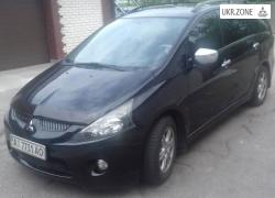 Минивэн Mitsubishi Grandis I 2004 в Мироновке