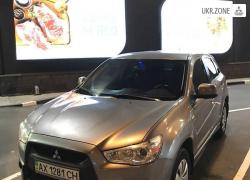 Внедорожник 5 дверей Mitsubishi ASX I 2010 в Украинке