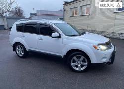 Внедорожник 5 дверей Mitsubishi Outlander 2008 в Полтаве