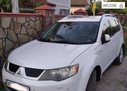 Внедорожник 5 дверей Mitsubishi Outlander 2009 в Киеве