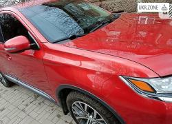 Внедорожник 5 дверей Mitsubishi Outlander 2015 в Запорожье