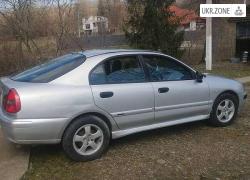 Седан Mitsubishi Carisma I Рестайлинг 2000 в Ивано-Франковске