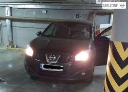 Позашляховик 5 дверей Nissan Qashqai I Рестайлінг 2011 у Києві