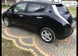 Хэтчбек 5 дверей Nissan Leaf I (ZE0/AZE0) 2013 в Ивано-Франковске