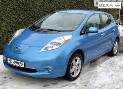 Хэтчбек 5 дверей Nissan Leaf I (ZE0/AZE0) 2014 в Луцке