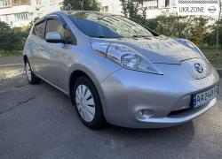 Хэтчбек 5 дверей Nissan Leaf I (ZE0/AZE0) 2014 в Киеве