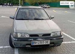 Седан Nissan Sunny V (N14) 1993 в Одессе