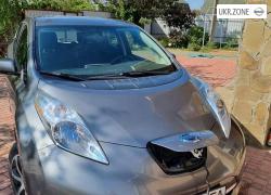 Хэтчбек 5 дверей Nissan Leaf I (ZE0/AZE0) 2014 в Вышгороде