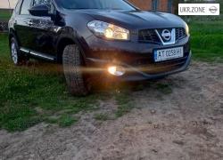 Внедорожник 5 дверей Nissan Qashqai+2 2010 в Залещиках
