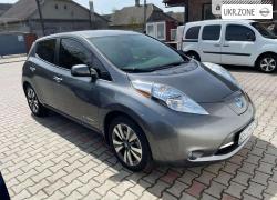 Хэтчбек 5 дверей Nissan Leaf I (ZE0/AZE0) 2016 в Измаиле