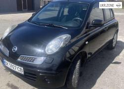 Хэтчбек 5 дверей Nissan Micra IV (K13) 2010 в Дубровице