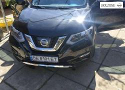 Внедорожник 5 дверей Nissan Rogue II 2017 в Врадиевке