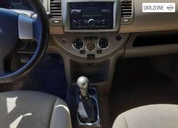 Хэтчбек 5 дверей Nissan Note I 2006 в Сокале