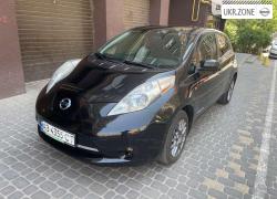 Хэтчбек 5 дверей Nissan Leaf I (ZE0/AZE0) 2014 в Виннице
