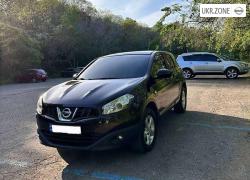 Позашляховик 5 дверей Nissan Qashqai I Рестайлінг 2011 у Одесі