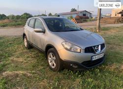Внедорожник 5 дверей Nissan Qashqai 2010 в Киеве