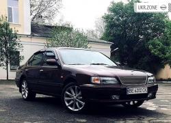 Седан Nissan Maxima 1999 в Вознесенске