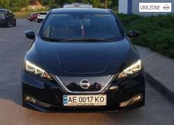 Хэтчбек 5 дверей Nissan Leaf II (ZE1) 2019 в Днепре