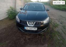 Внедорожник 5 дверей Nissan Qashqai 2010 в Харькове