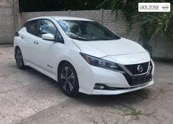 Хэтчбек 5 дверей Nissan Leaf II (ZE1) 2020 в Запорожье