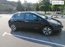 Хэтчбек 5 дверей Nissan Leaf I (ZE0/AZE0) 2013 в Виннице
