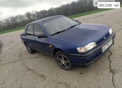 Седан Nissan Sunny 1995 в Тетиеве