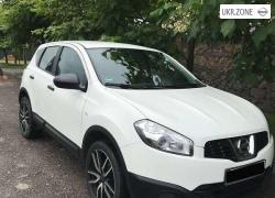 Внедорожник 5 дверей Nissan Qashqai I Рестайлинг 2012 в Ровно
