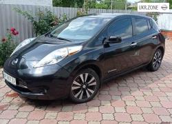 Хэтчбек 5 дверей Nissan Leaf I (ZE0/AZE0) 2015 в Конотопе