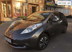 Хэтчбек 5 дверей Nissan Leaf I (ZE0/AZE0) 2013 в Хмельницком