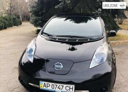 Хэтчбек 5 дверей Nissan Leaf I (ZE0/AZE0) 2014 в Днепре