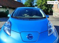Хэтчбек 5 дверей Nissan Leaf I (ZE0/AZE0) 2011 в Коломые