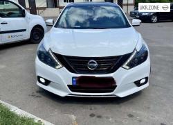 Седан Nissan Altima 2018 в Запорожье