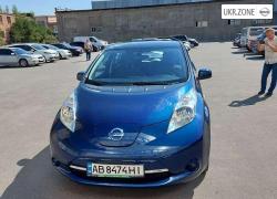Хэтчбек 5 дверей Nissan Leaf I (ZE0/AZE0) 2016 в Виннице