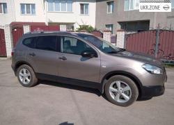 Позашляховик 5 дверей Nissan Qashqai+2 2010 у Житомирі