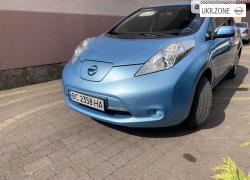 Хэтчбек 5 дверей Nissan Leaf I (ZE0/AZE0) 2015 в Львове