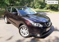 Внедорожник 5 дверей Nissan Qashqai II 2015 в Киеве