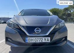 Хэтчбек 5 дверей Nissan Leaf II (ZE1) 2019 в Одессе