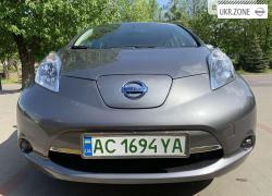 Хэтчбек 5 дверей Nissan Leaf I (ZE0/AZE0) 2015 в Луцке