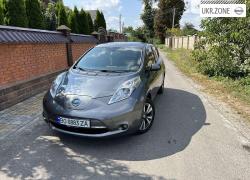 Хэтчбек 5 дверей Nissan Leaf I (ZE0/AZE0) 2014 в Тернополе
