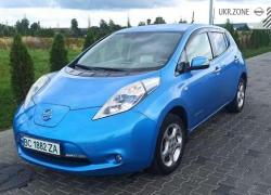 Хэтчбек 5 дверей Nissan Leaf I (ZE0/AZE0) 2011 в Яворове