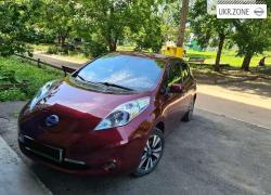 Хэтчбек 5 дверей Nissan Leaf 2017 в Харькове