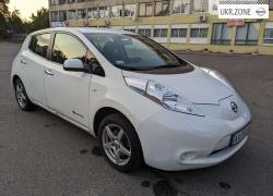 Хетчбек 5 дверей Nissan Leaf 2017 у Ставищі