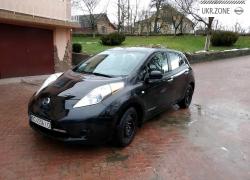 Хэтчбек 5 дверей Nissan Leaf I (ZE0/AZE0) 2014 в Золочеве