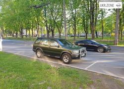 Позашляховик 5 дверей Nissan Pathfinder II 1999 у Києві