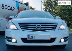 Седан Nissan Teana II 2010 у Одесі