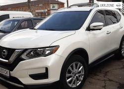 Внедорожник 5 дверей Nissan Rogue II 2017 в Сумах
