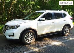 Внедорожник 5 дверей Nissan Rogue II 2017 в Шостке