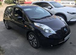 Хэтчбек 5 дверей Nissan Leaf I (ZE0/AZE0) 2016 в Киеве