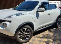Внедорожник 5 дверей Nissan Juke 2014 в Запорожье